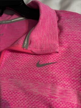 Nike Pink Quarter-Zip Lightweight Training Top